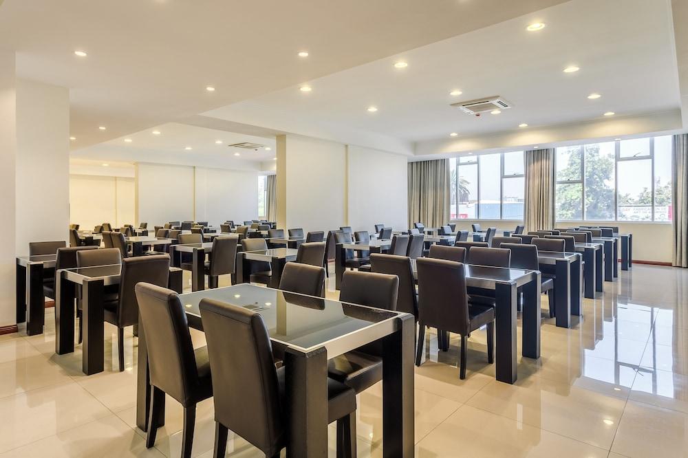 סנטיאגו Nobile Hotel Estacion Central מראה חיצוני תמונה