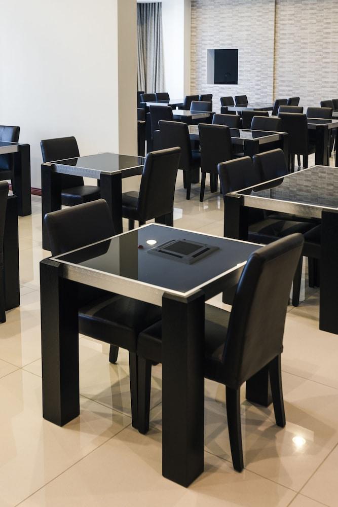 סנטיאגו Nobile Hotel Estacion Central מראה חיצוני תמונה